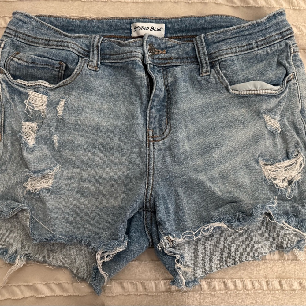 Studio Women's Ripped Jean Shorts - Light Blue